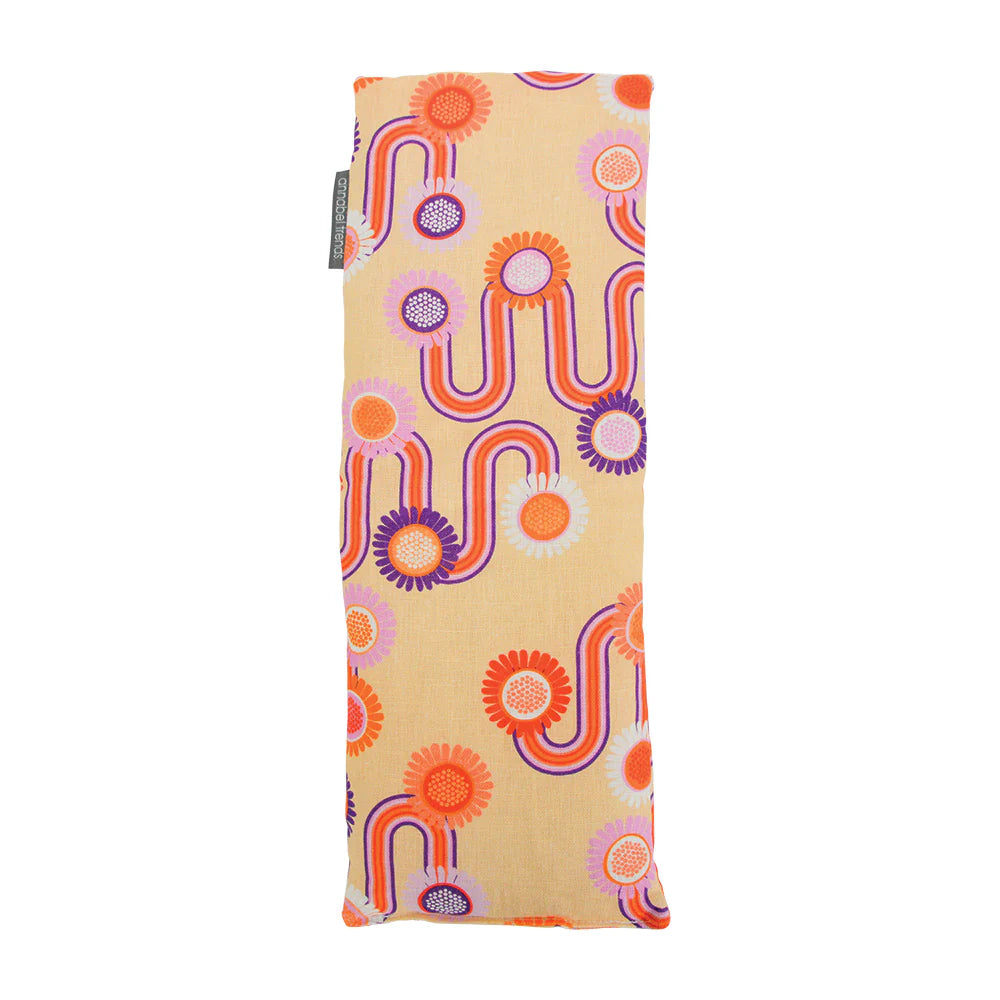 Annabel Trends Heat Pillow (Linen) (Groovy Rainbows)