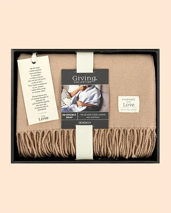 Demdaco Camel Giving Wrap