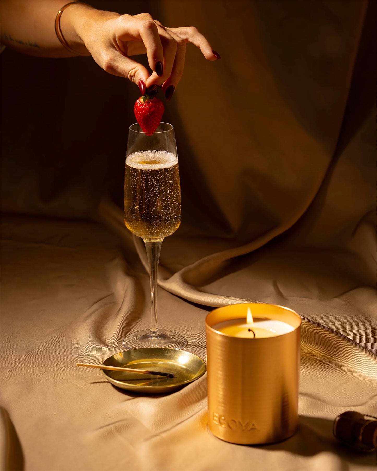 Ecoya Chilli Strawberry Goldie Candle Holiday Collection