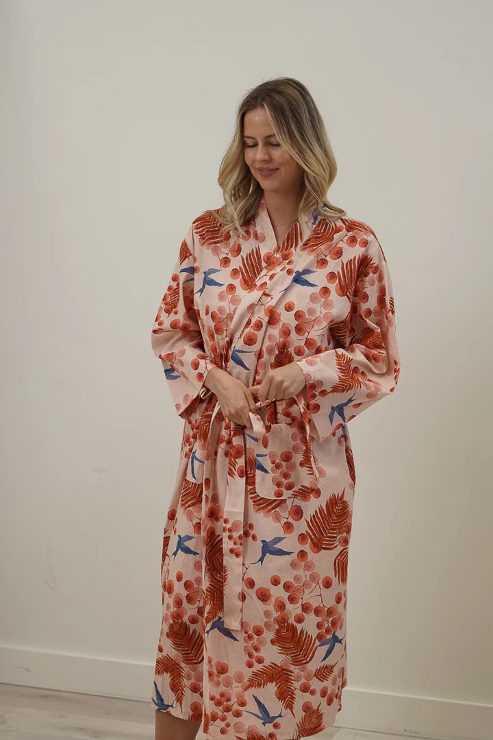 Linens Unlimited Bloom & Flight Blush Pink Kimono