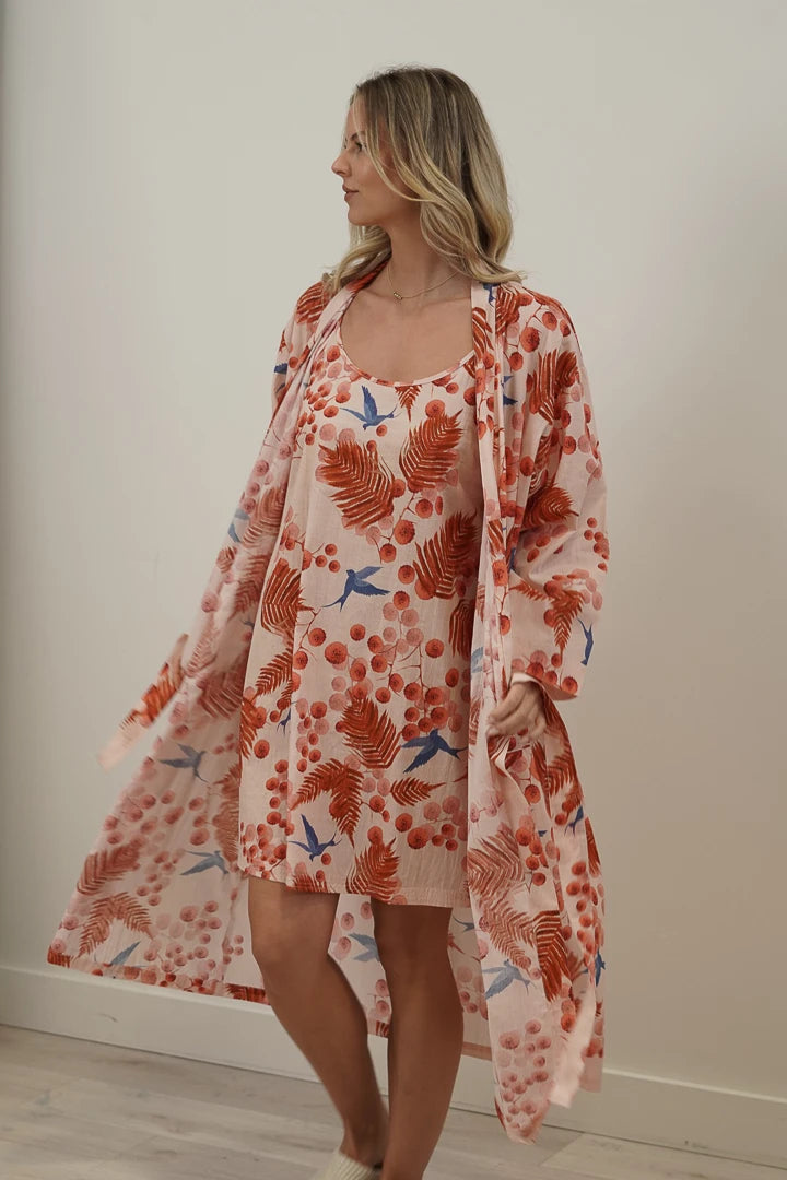 Linens Unlimited Bloom & Flight Blush Pink Kimono