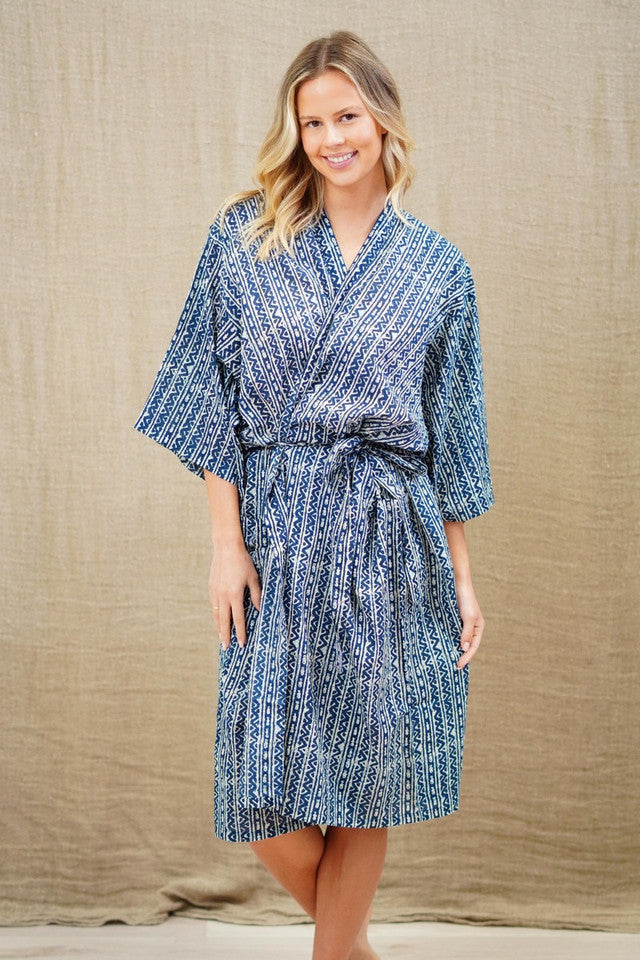 Linens Unlimited Indigo Fan Half Sleeves Kimono