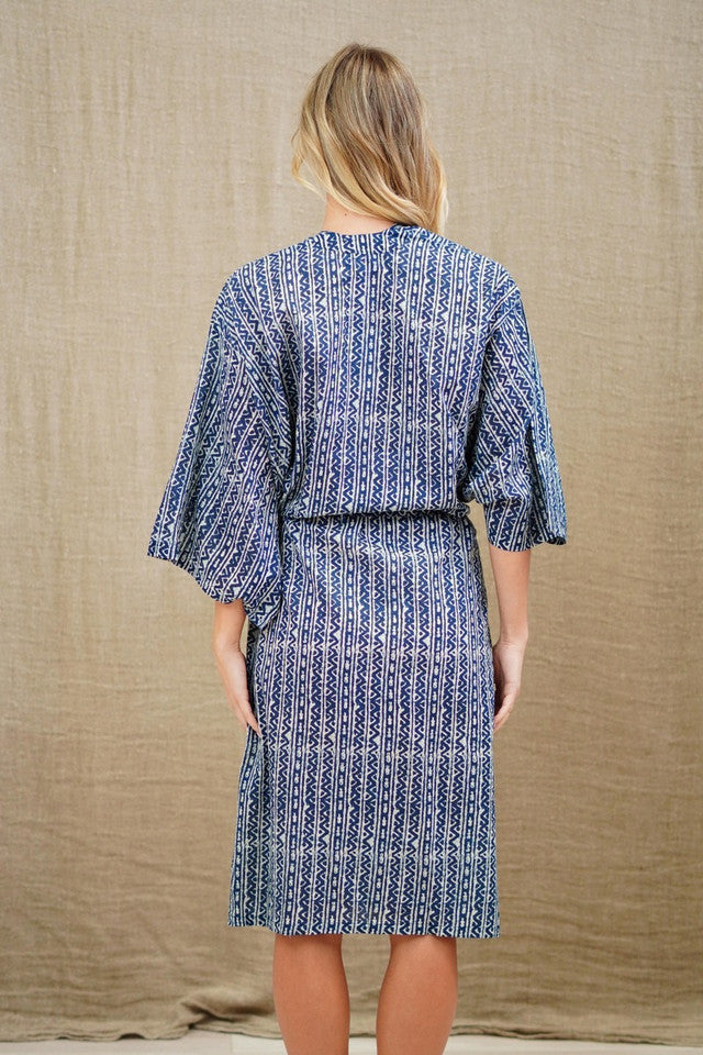 Linens Unlimited Indigo Fan Half Sleeves Kimono