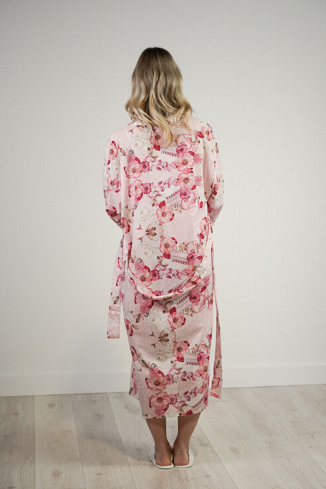Linens Unlimited Peony Garden Kimono