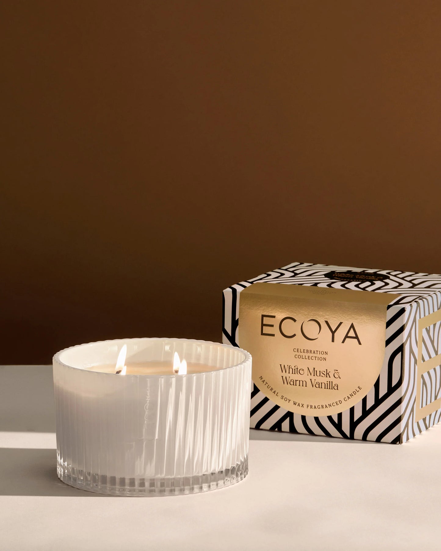 Ecoya Grand Celebration Candle - White Musk and Warm Vanilla 900g