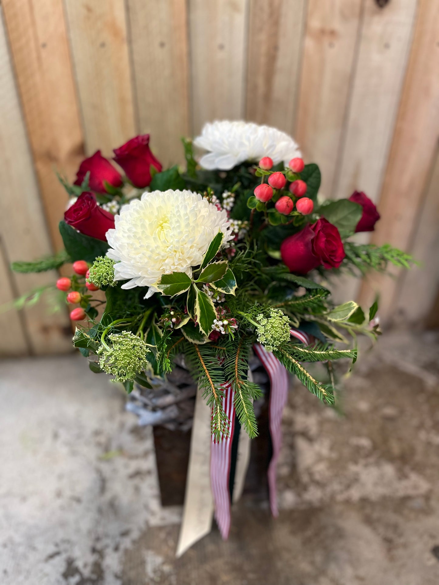 Holly Jolly Table Arrangement